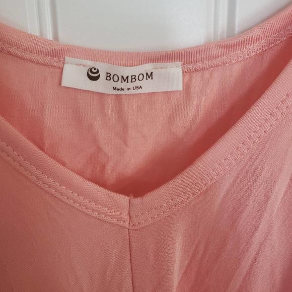 BomBom Coral tank with tie bottom size L - Picture 2 of 3